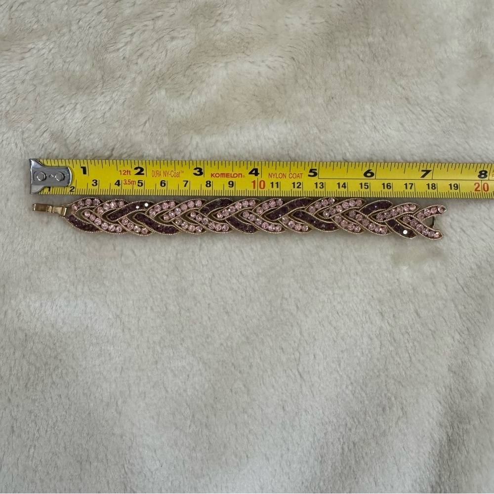 Vintage Crown Trifari Gold tone Pink Purple Rhinestone Bracelet 7” Signed - Picture 8 of 9